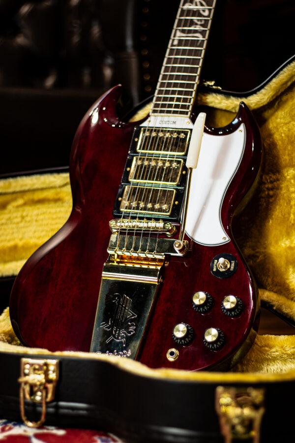 Epiphone SG Custom 1963 Joe Bonamassa Case Wine Red - Image 3