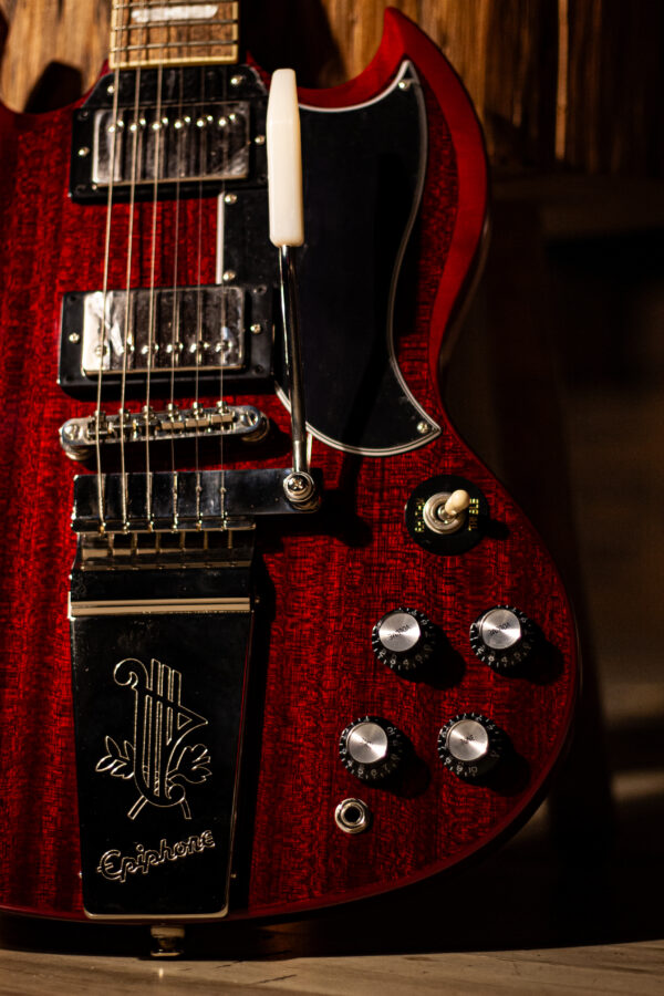 Epiphone SG 1961 Maestro Vibrola Cherry - Image 3