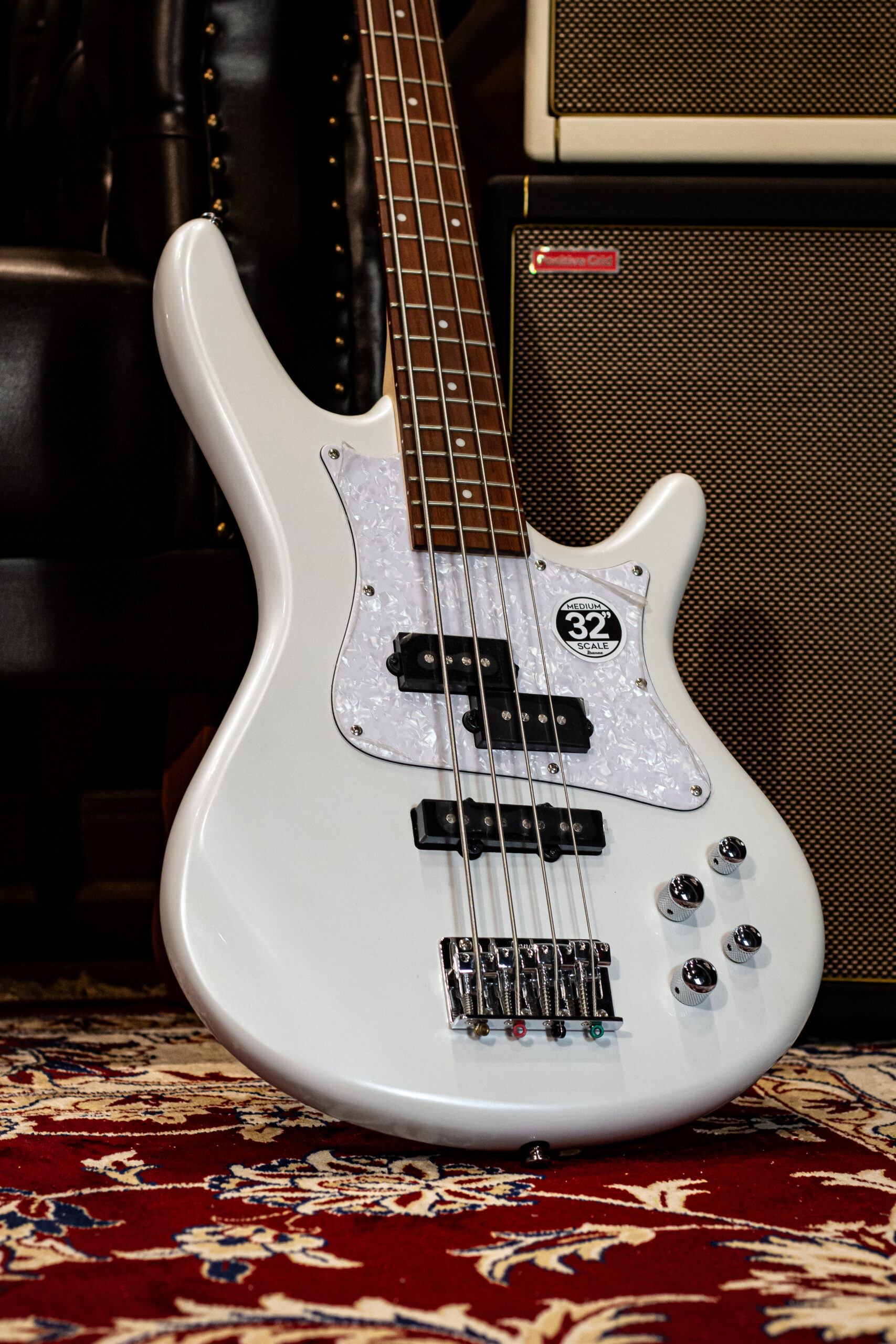 Ibanez SRM 200D PW 4 cordas - Imagem 2