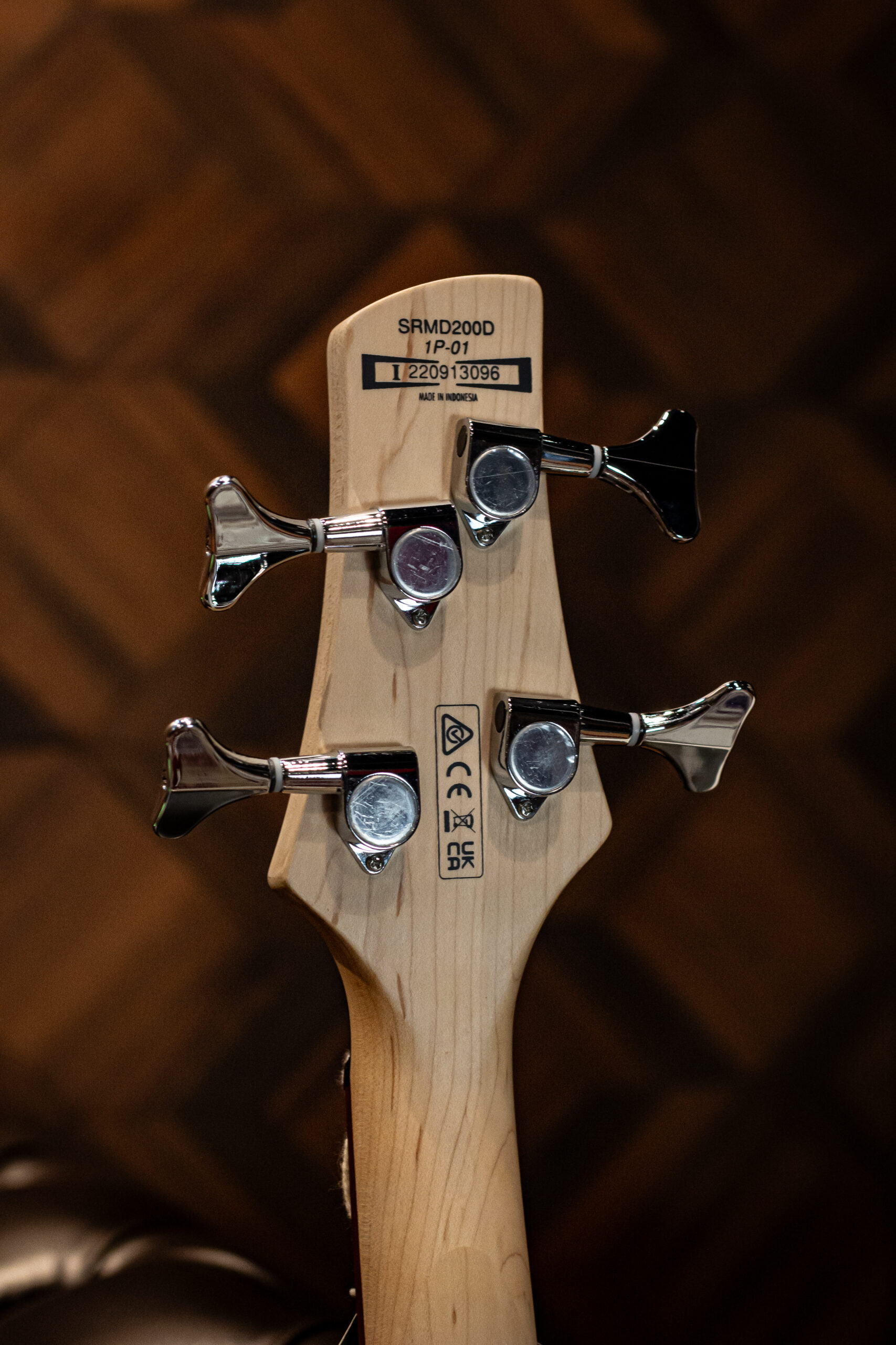 Ibanez SRM 200D PW 4 cordas - Imagem 4