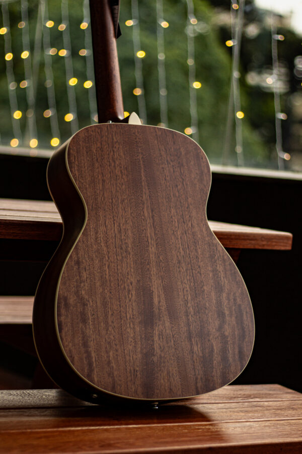 Art & Lutherie by Godin Legacy Natural EQ Auditorium - Image 4