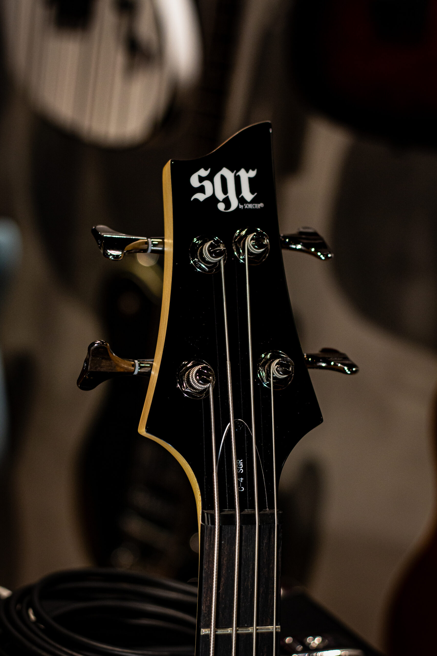 SGR By Schecter C-4 Metallic Red - Imagem 5