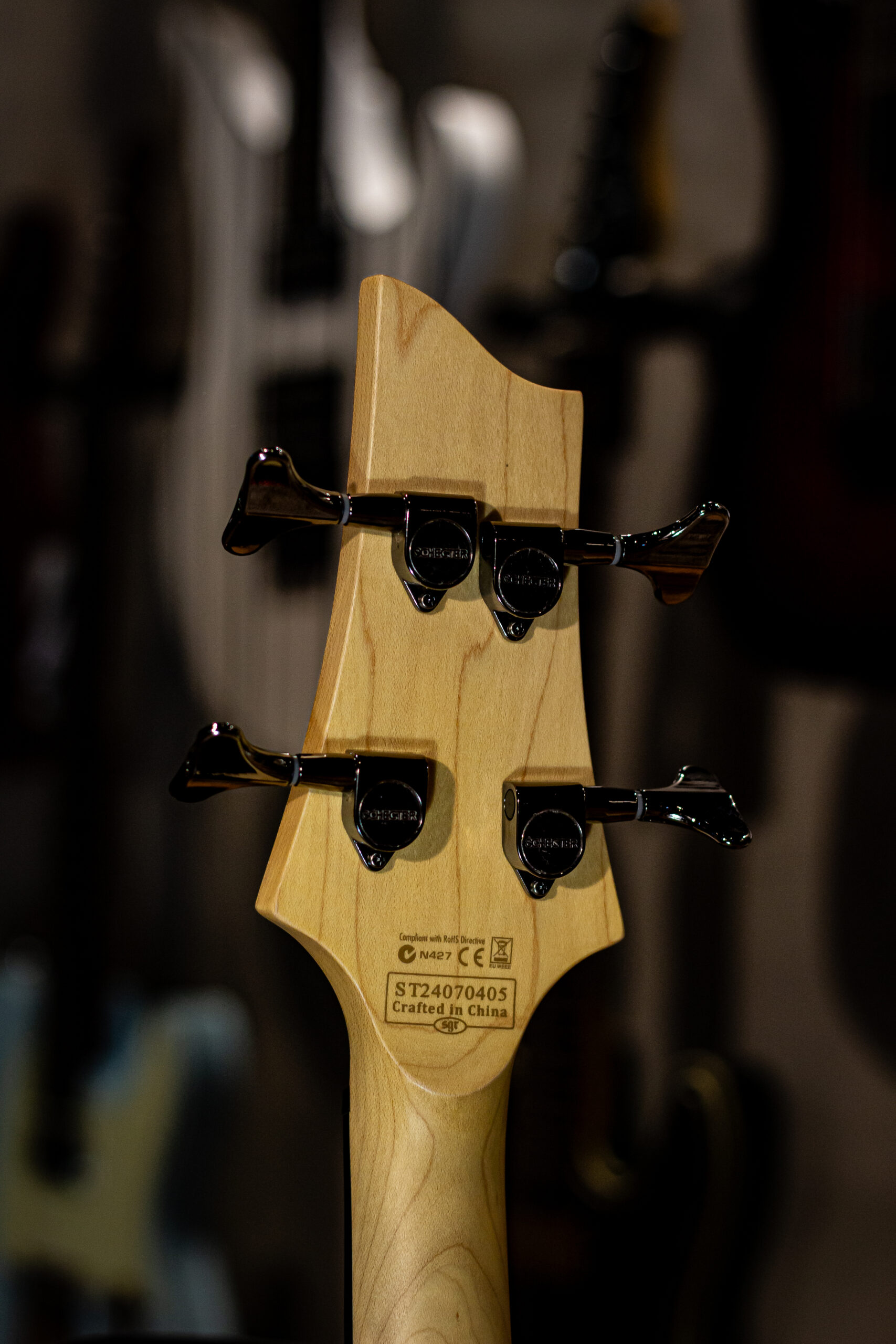 SGR By Schecter C-4 Metallic Red - Imagem 4