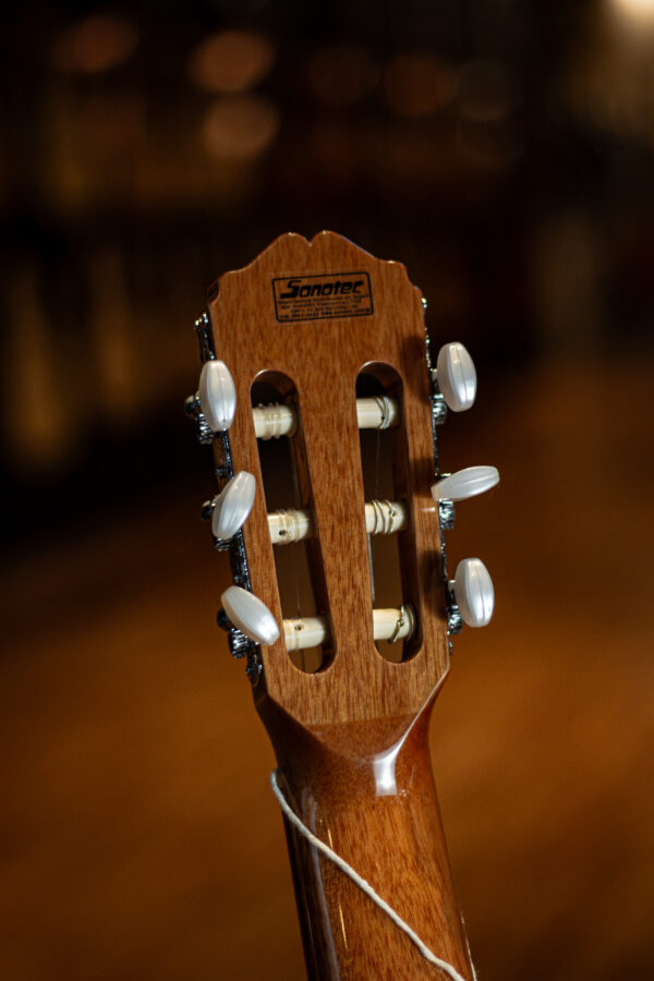 Takamine GC3 CE - Image 4