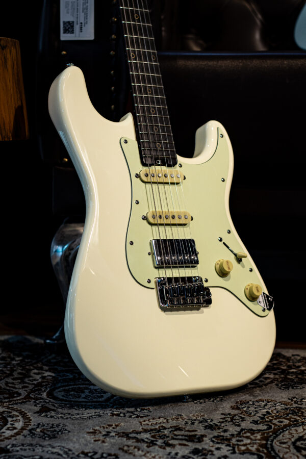 Schecter Nick Johnston Trad Atomic Snow - Image 2