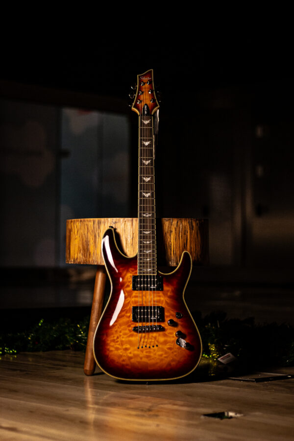 Schecter Omen Extreme-6 Vintage Sunburst