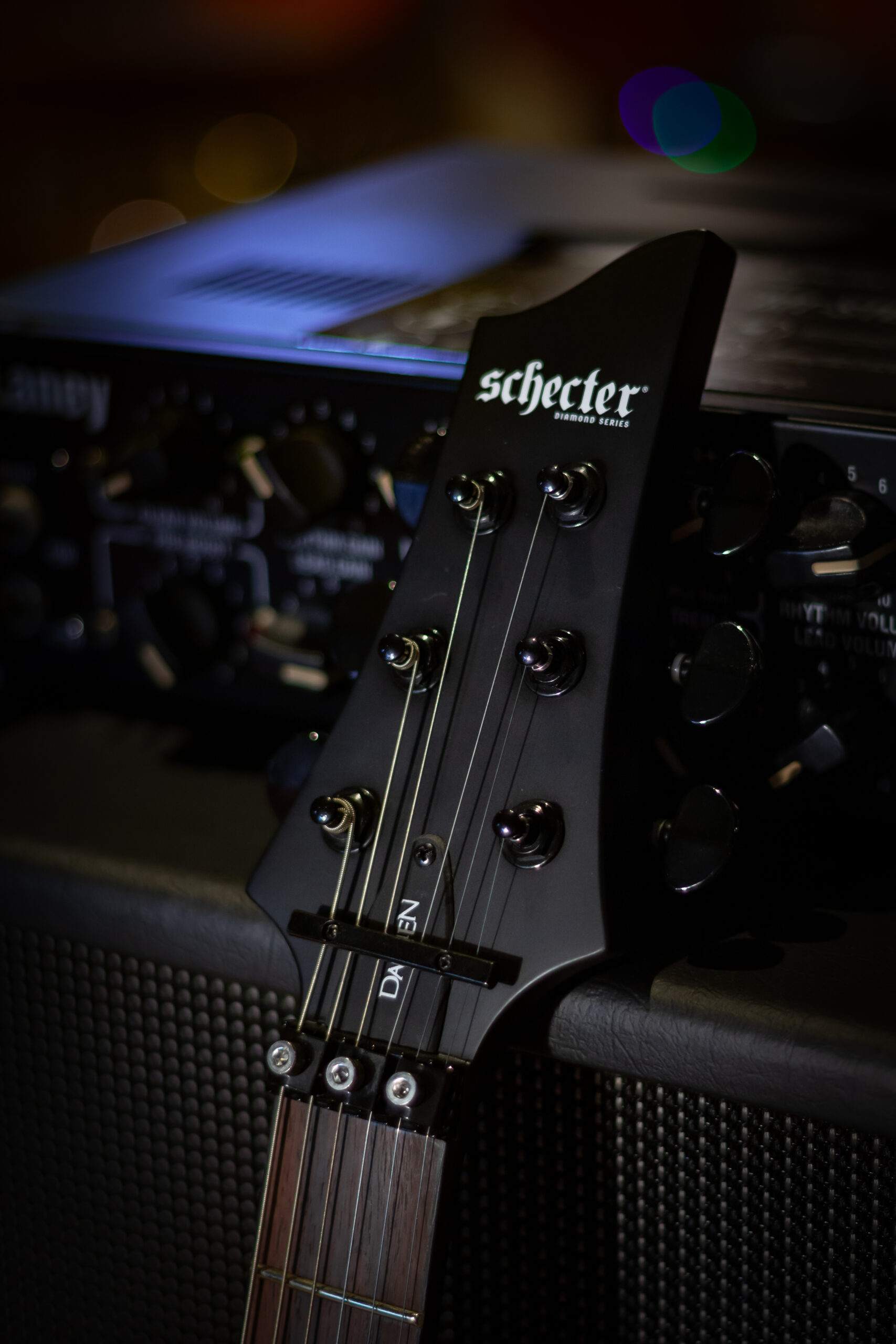 Schecter Damien-6 Fr Satin Black - Imagem 6