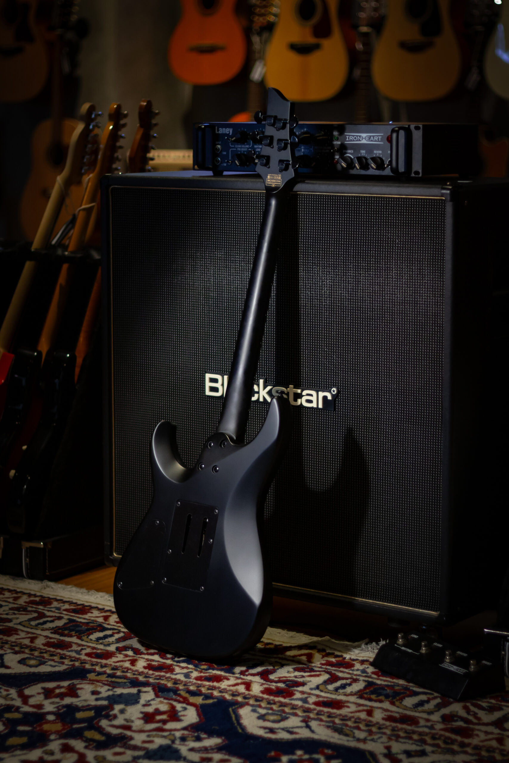 Schecter Damien-6 Fr Satin Black - Imagem 3