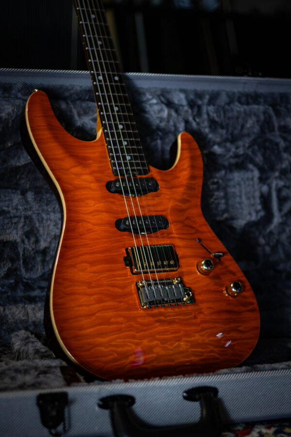 Schecter California Classic Trans Ambar C/case - Imagem 3