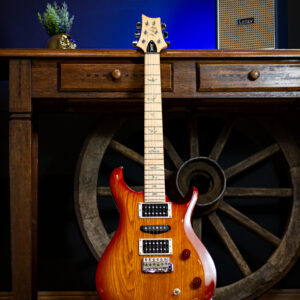 PRS SE Swamp Ash Special (Seminovo)